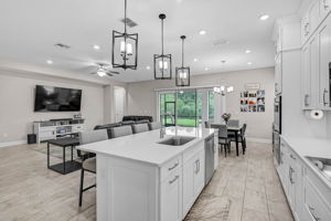 6600 Dovekey Dr-8