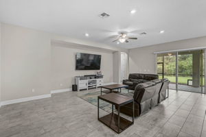 6600 Dovekey Dr-16