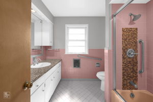 6600 N Keating Ave, Lincolnwood, IL 60712_0006