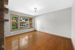 6600 N Keating Ave, Lincolnwood, IL 60712_0003