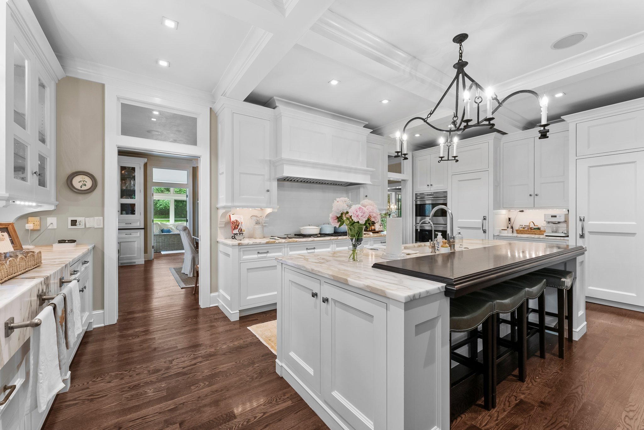  Photo 44