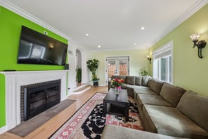 N Trumbull Ave-S1903-014.jpg