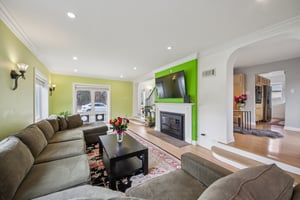 N Trumbull Ave-S1903-016.jpg