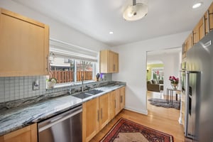 N Trumbull Ave-S1903-023.jpg