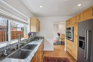 N Trumbull Ave-S1903-025.jpg