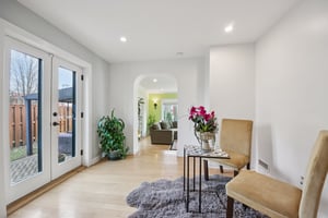 N Trumbull Ave-S1903-029.jpg