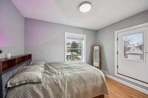 N Trumbull Ave-S1903-030.jpg