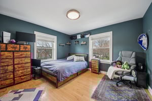 N Trumbull Ave-S1903-033.jpg