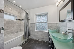 N Trumbull Ave-S1903-039.jpg