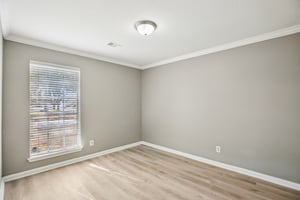 Harpers Dr-S0402-019.jpg