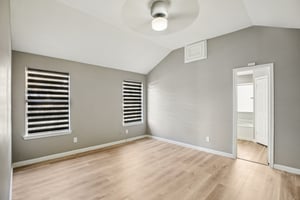 Harpers Dr-S0402-023.jpg