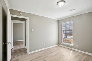 Harpers Dr-S0402-021r.jpg