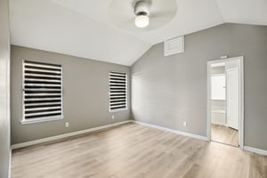 Harpers Dr-S0402-023r.jpg