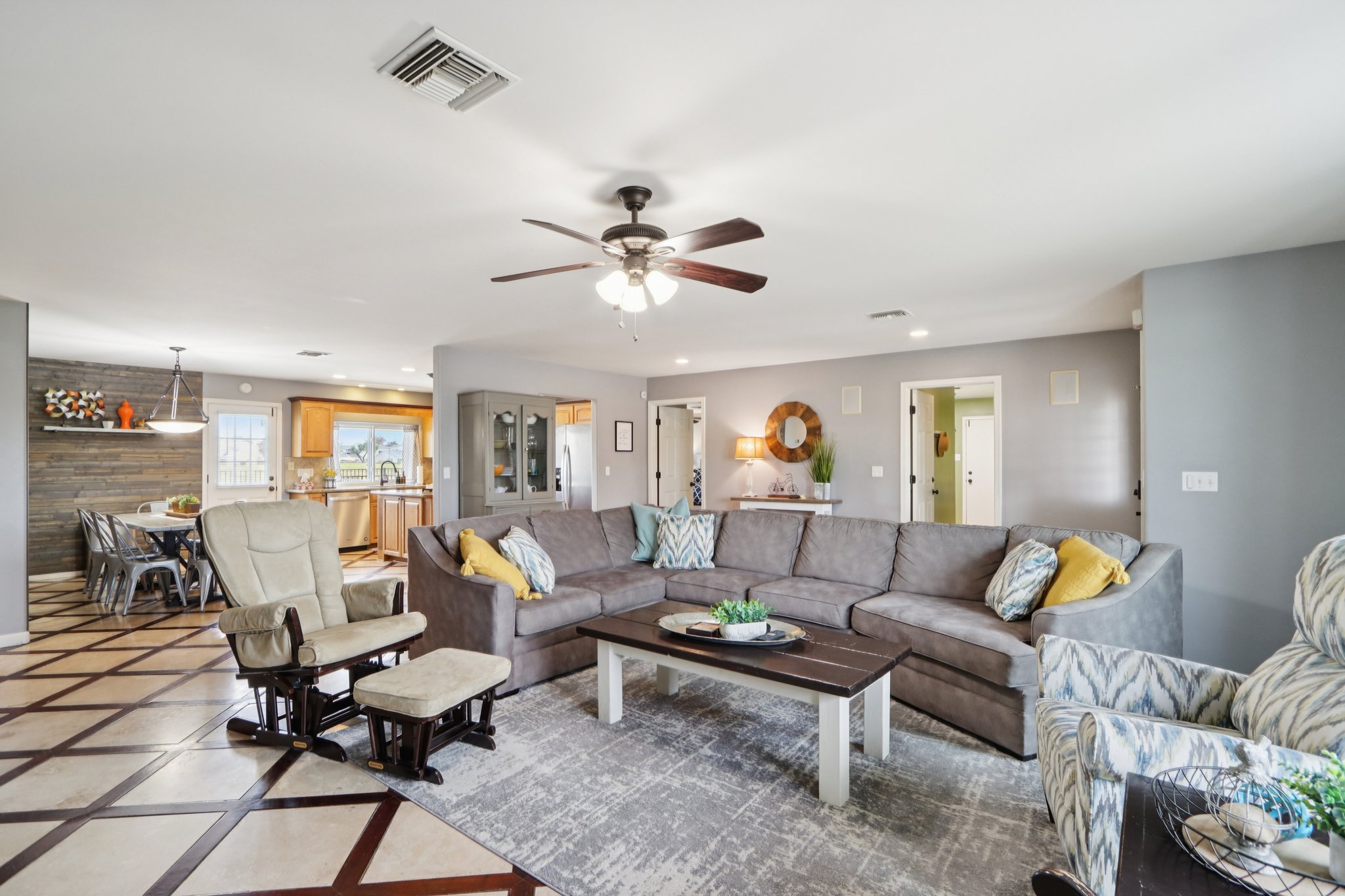 S College Ave-S1702-009.jpg