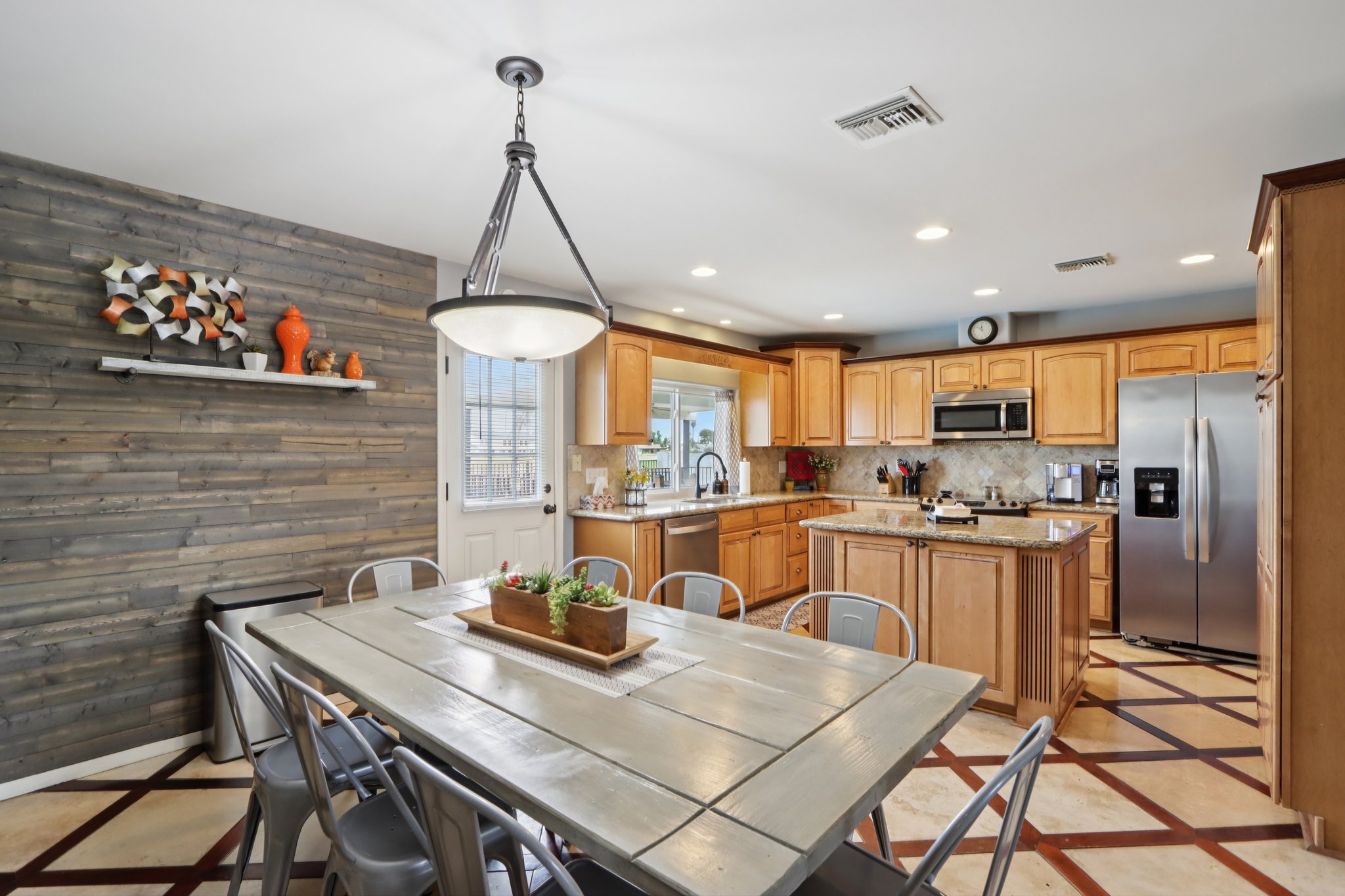 S College Ave-S1702-013.jpg