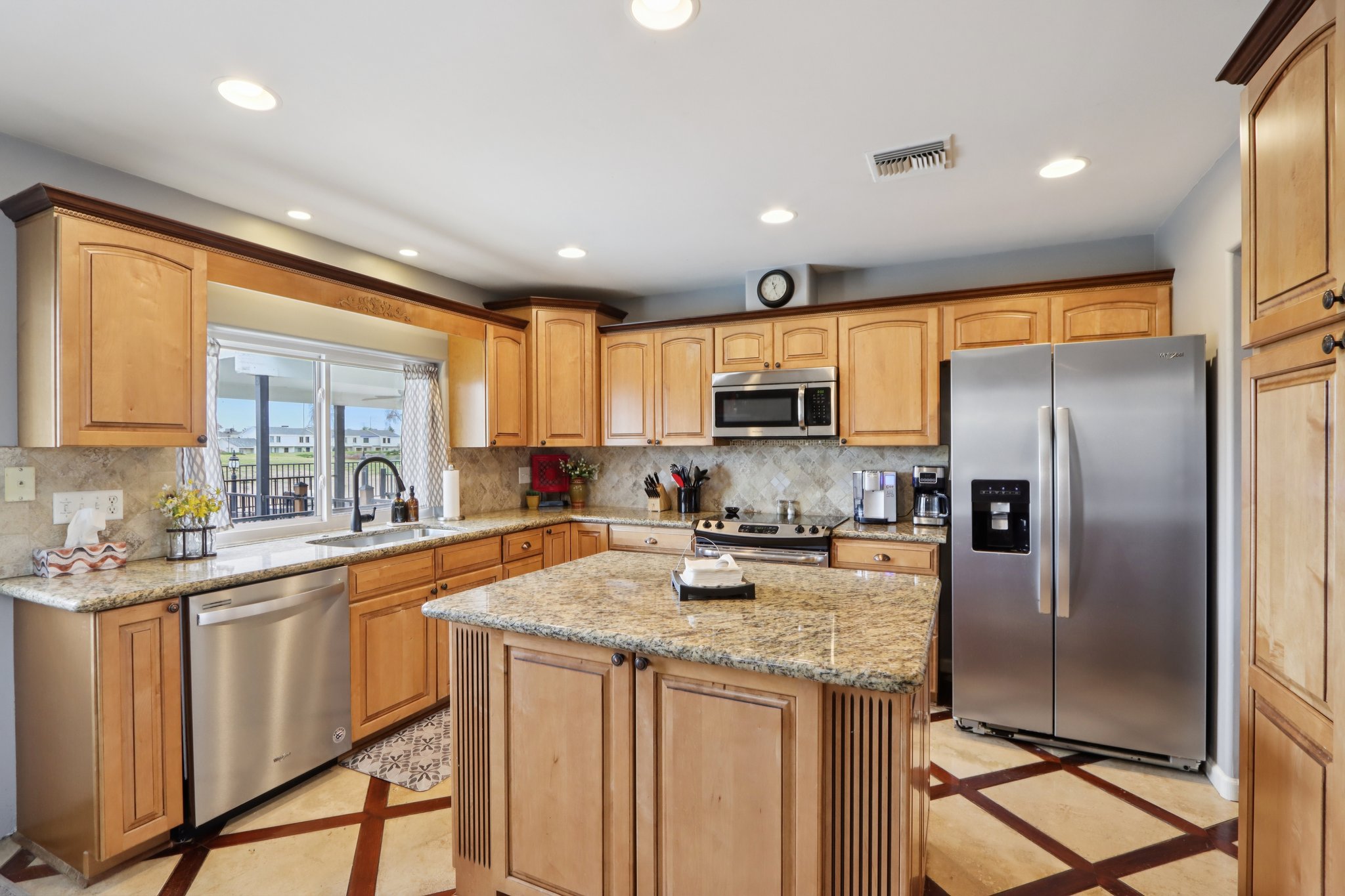 S College Ave-S1702-016.jpg