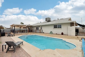 S College Ave-S1702-032.jpg