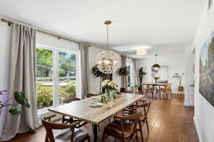 Dining/Foyer/Breakfast Nook