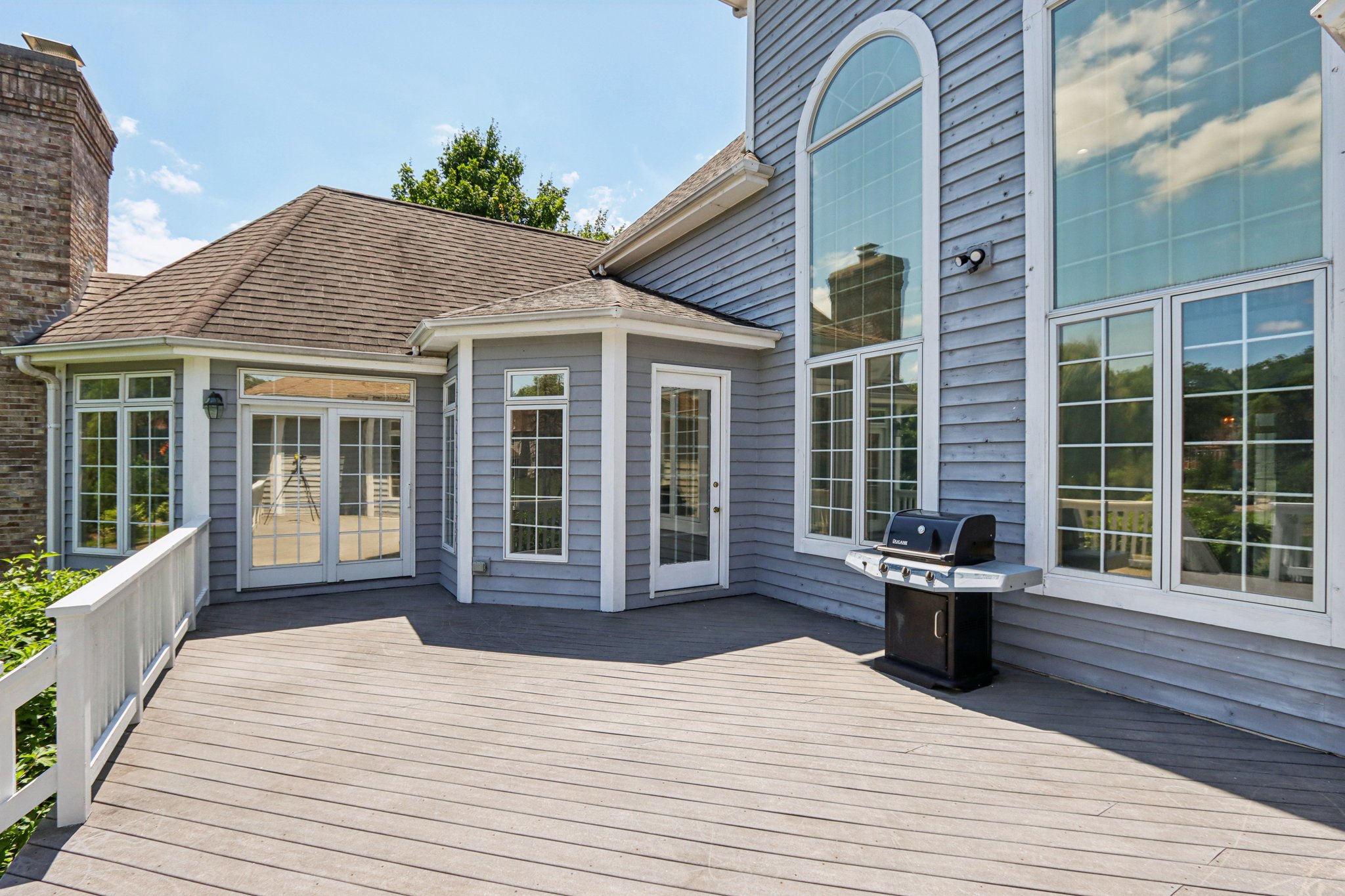 Oakwood Manor Dr-067.jpg