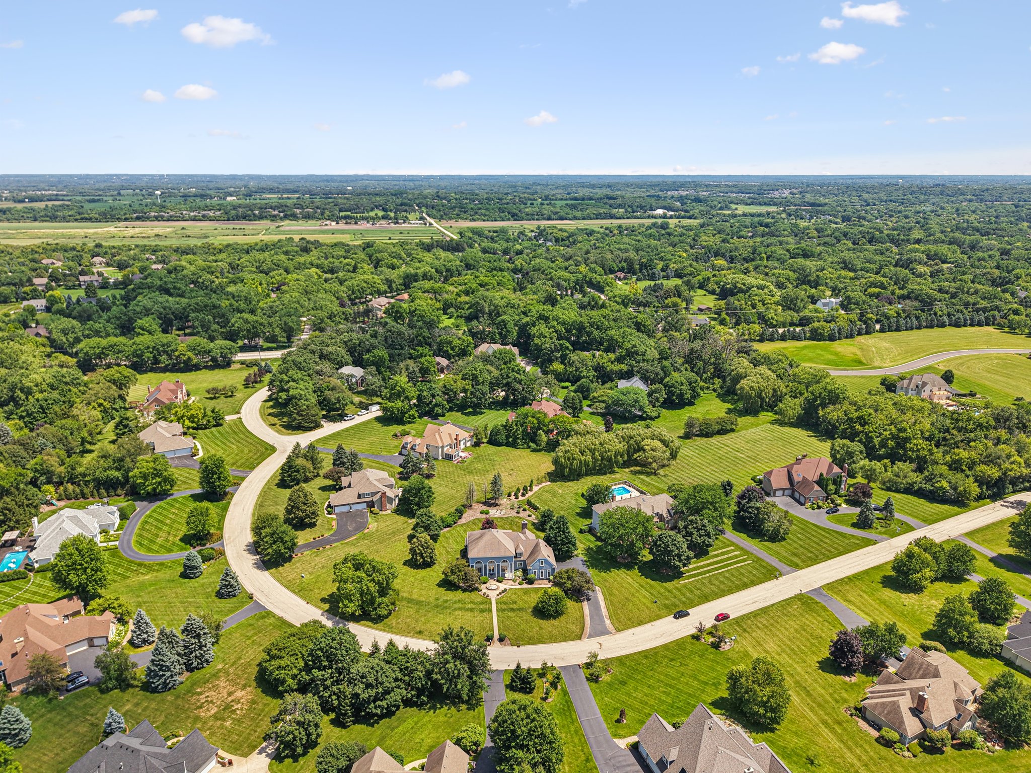 Oakwood Manor Dr-085.jpg