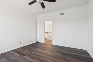 Oakwood Manor Dr-046.jpg