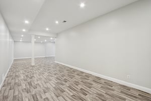 Oakwood Manor Dr-059.jpg