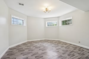 Oakwood Manor Dr-064.jpg