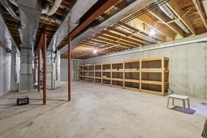 Oakwood Manor Dr-066.jpg
