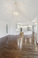 Oakwood Manor Dr-S2407-1-014.jpg