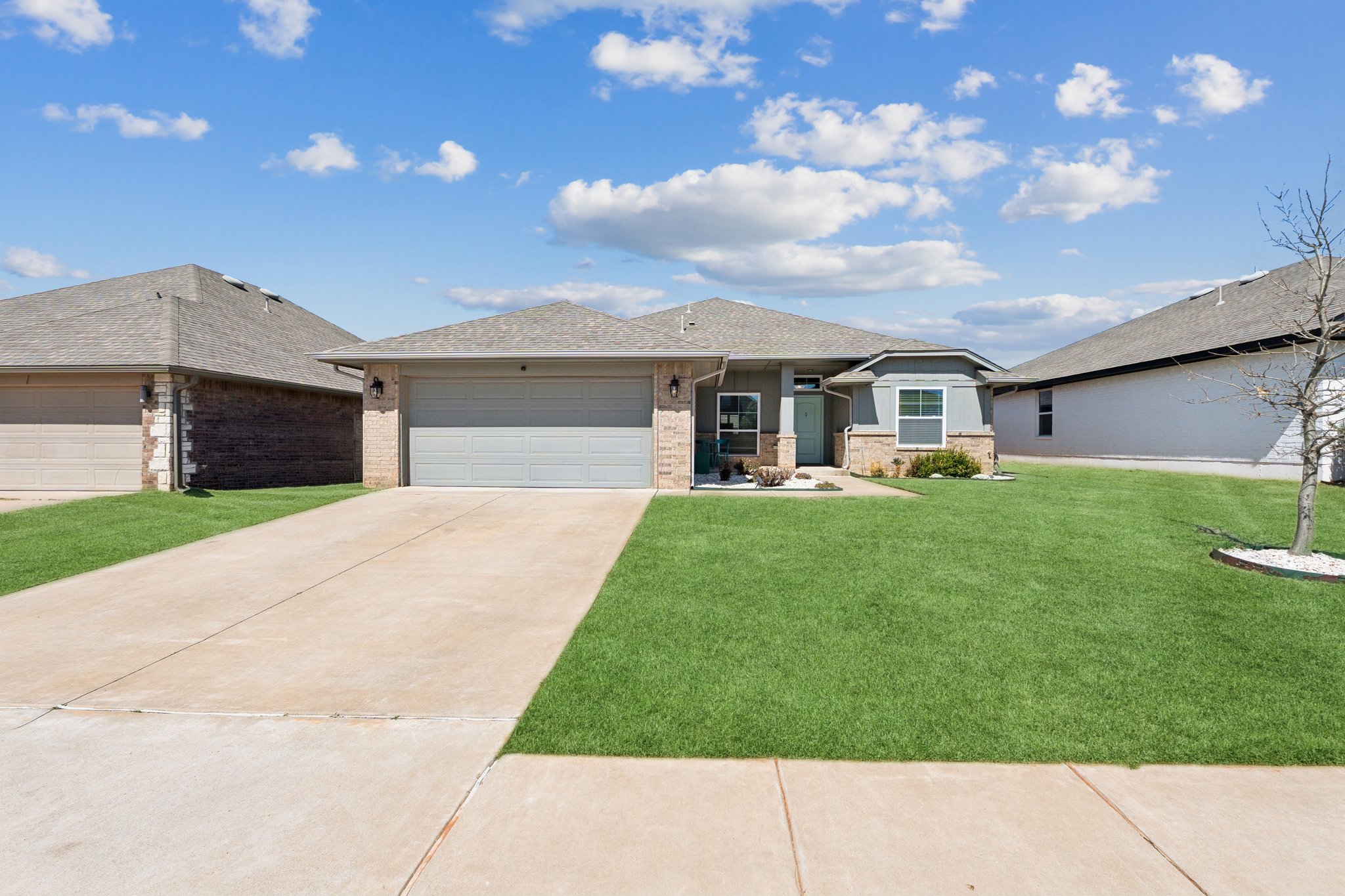 6609 NW 157th St_003.jpg