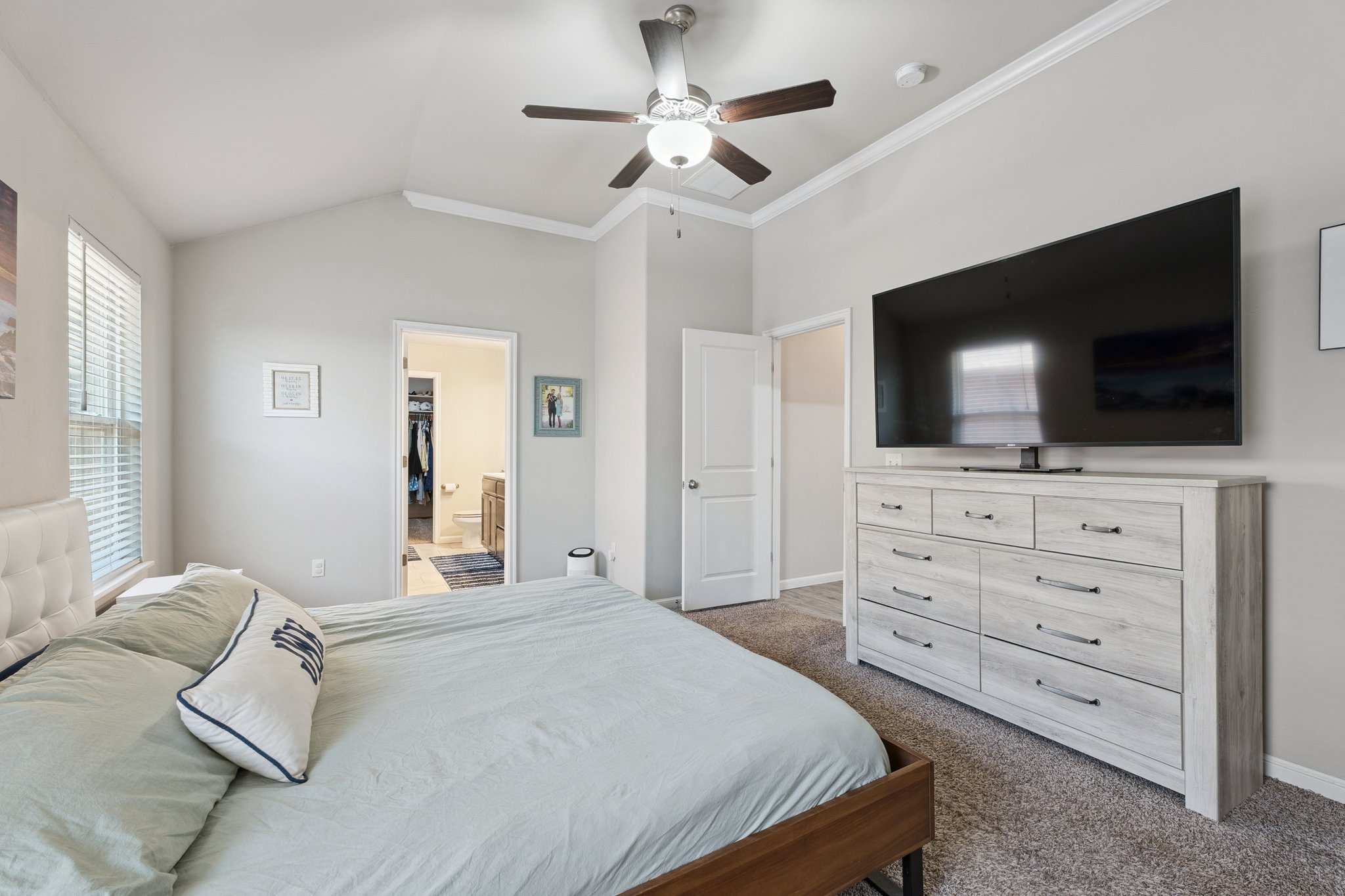 6609 NW 157th St_032.jpg