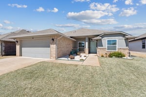 6609 NW 157th St_005.jpg