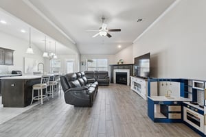 6609 NW 157th St_009.jpg