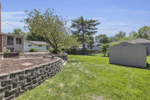  Photo 47