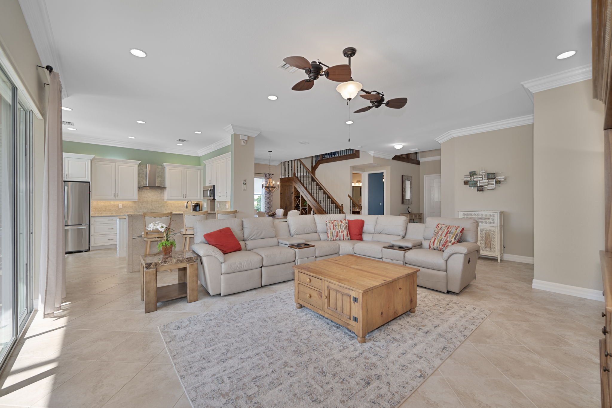 Open kitchen, living room and dining area.