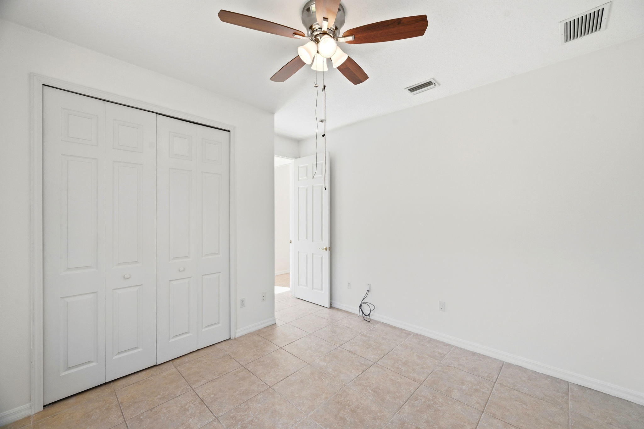 Interiors (38)