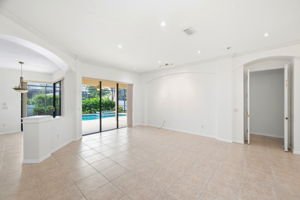 Interiors (2)