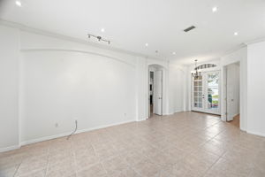 Interiors (3)