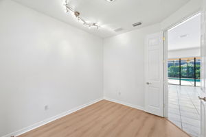 Interiors (7)