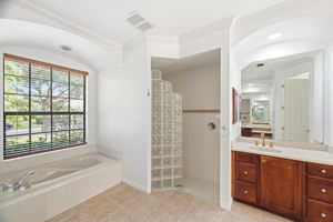 Interiors (31)