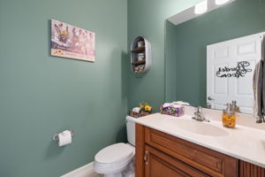 Guest Bathroom 2