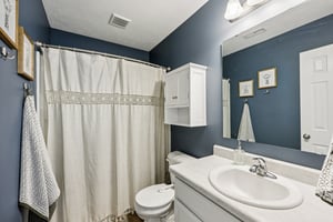 Honeysuckle Way-S0310-023.jpg