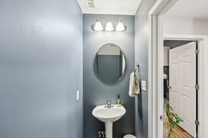 Honeysuckle Way-S0310-045.jpg