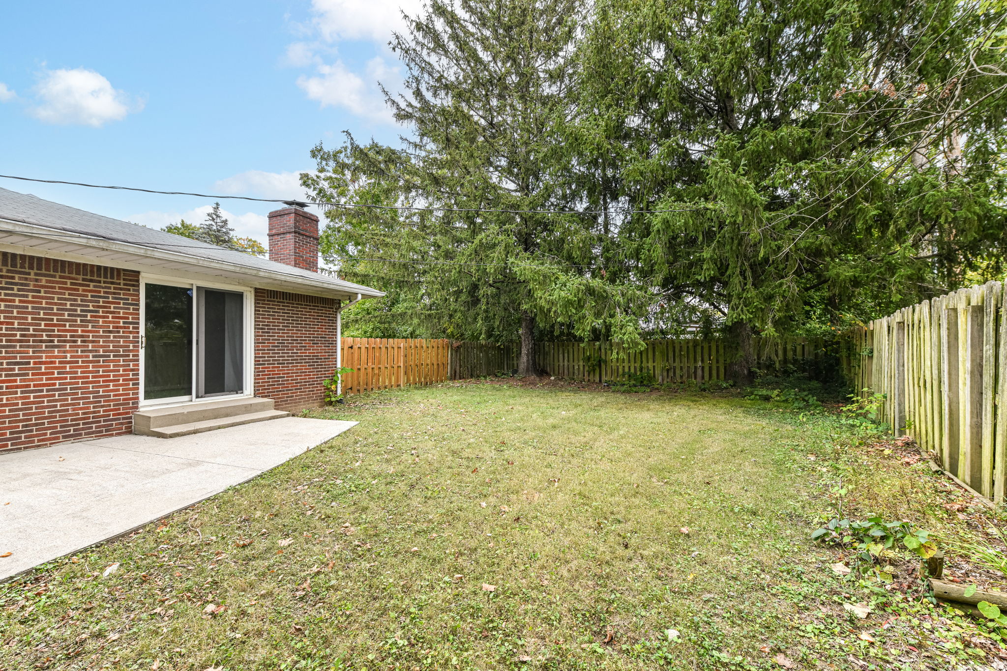Fully fenced back yard