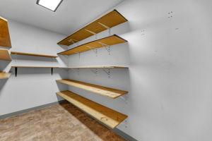  Photo 34