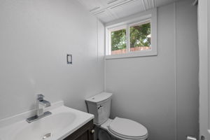  Photo 34