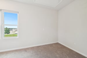 Bunker Hill Dr-S2108-016.jpg