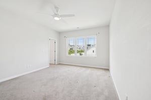 Bunker Hill Dr-S2108-018.jpg