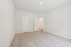 Bunker Hill Dr-S2108-025.jpg