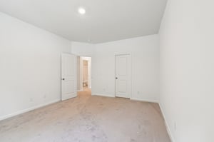 Bunker Hill Dr-S2108-027.jpg